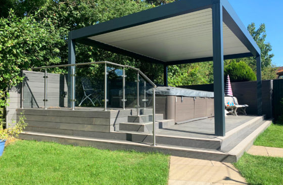 tradebalustrade-installation-decking-hottub-01