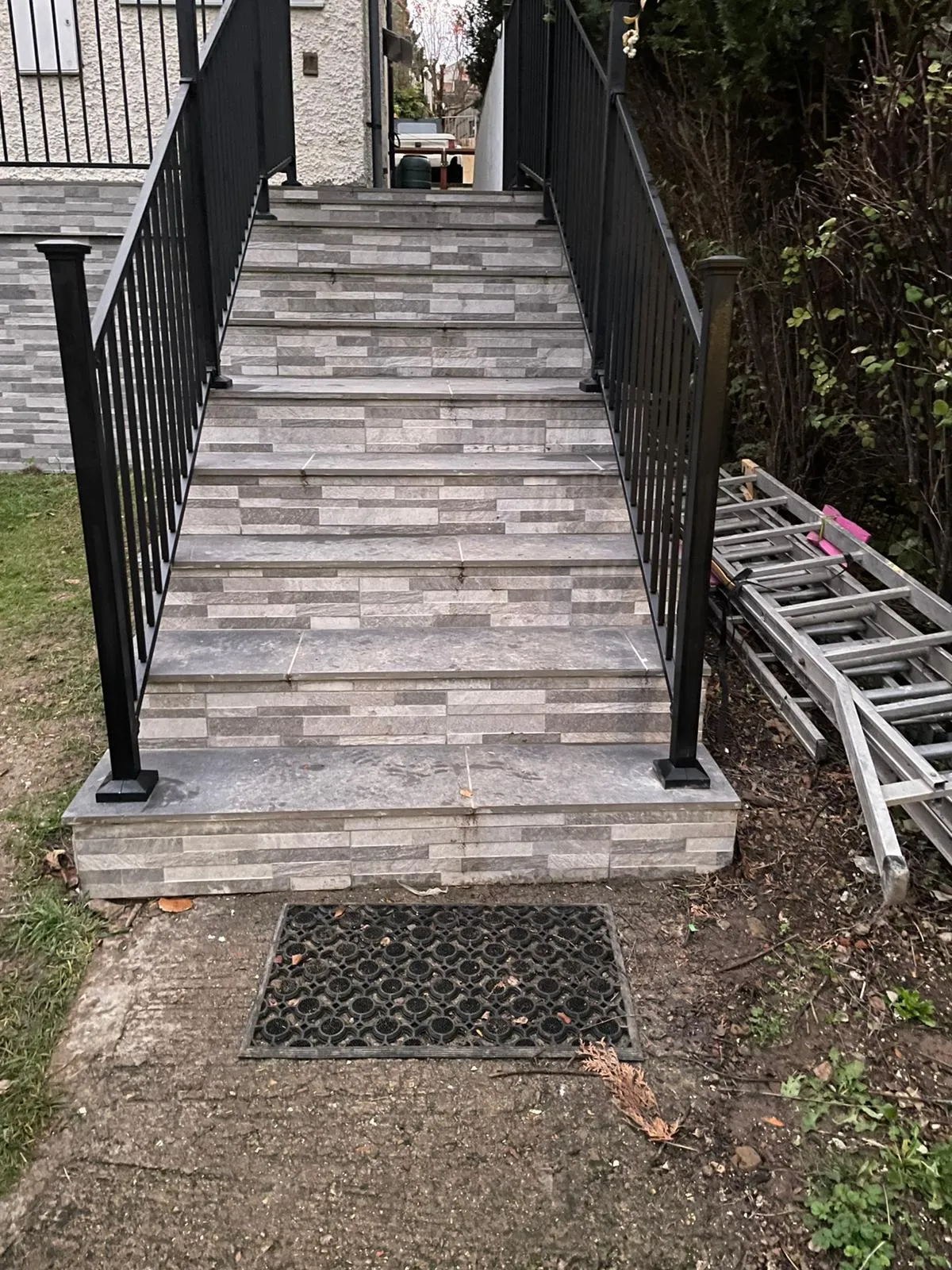 Black Railing System – Buckinghamshire (1)